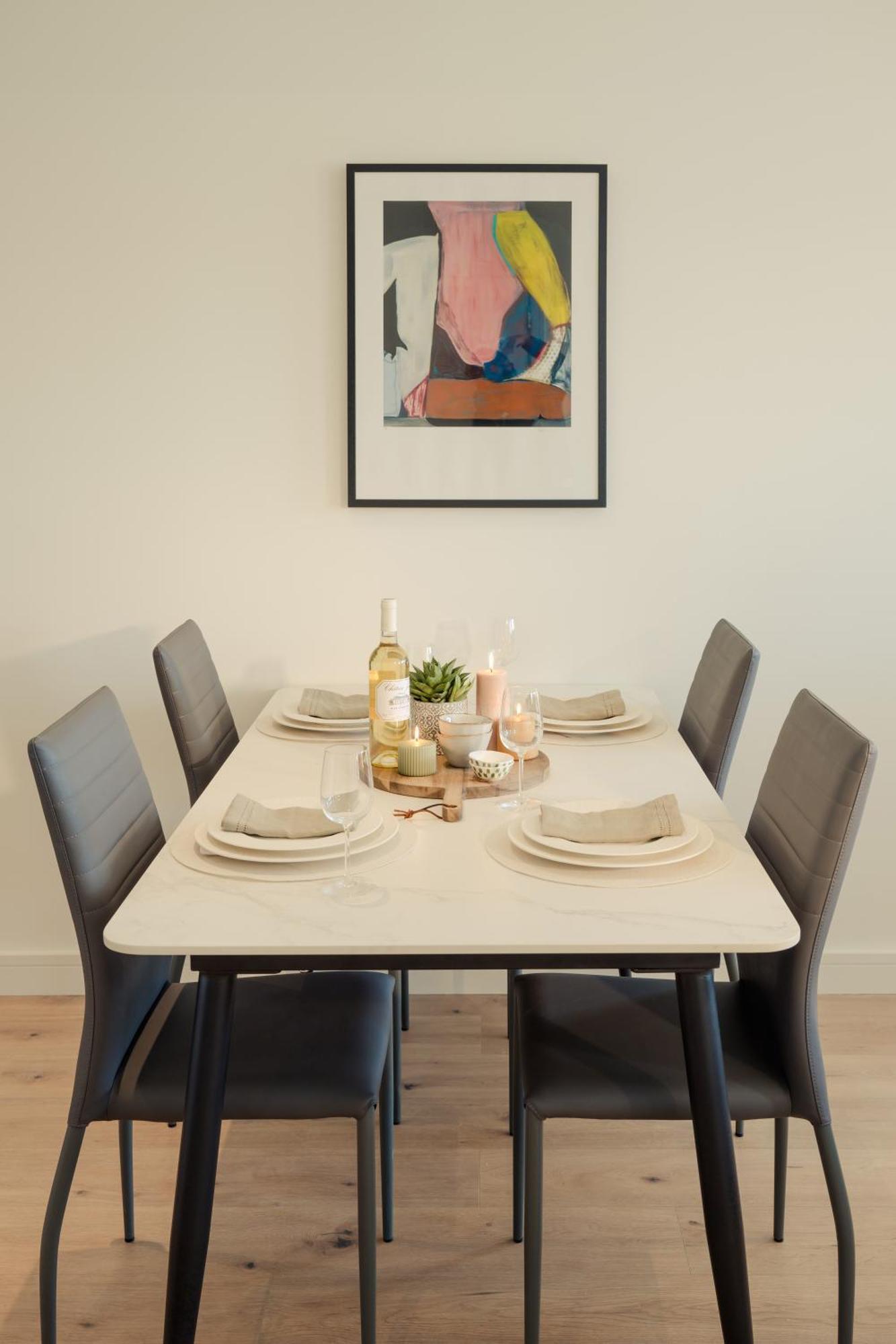 Luxury Apartment Cherrywood Dublin 18 エクステリア 写真