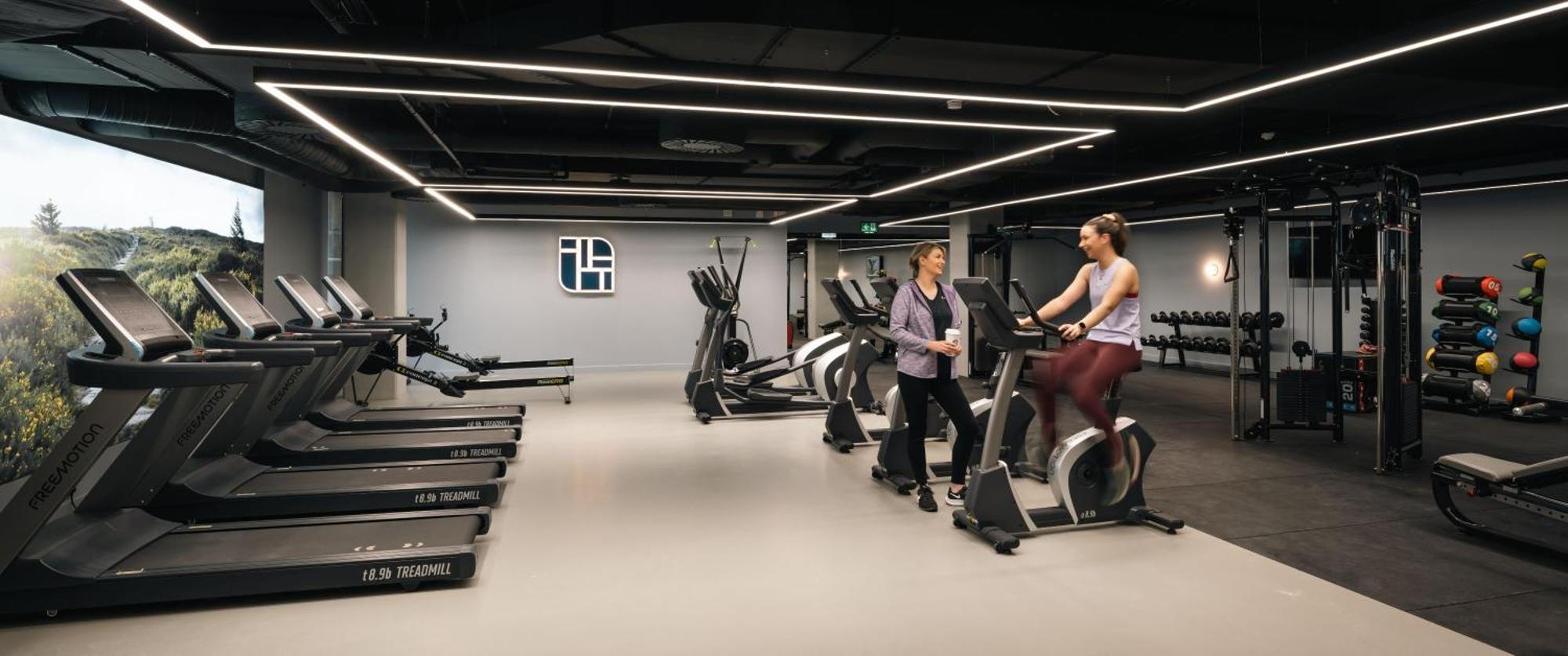 Luxury Apartment Cherrywood Dublin 18 エクステリア 写真